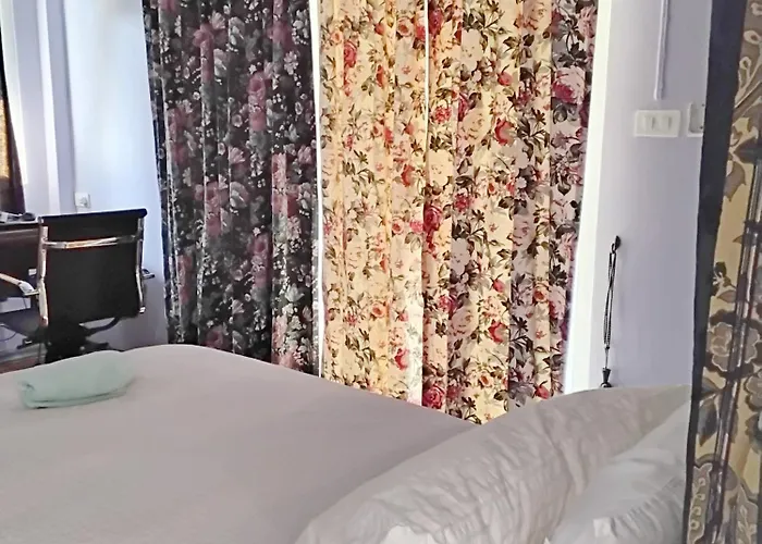 Homestay Mango Tree Guestroom *